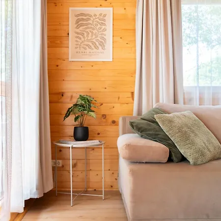 Turystyczna 22 Wyspa Sobieszewska 山林小屋 *