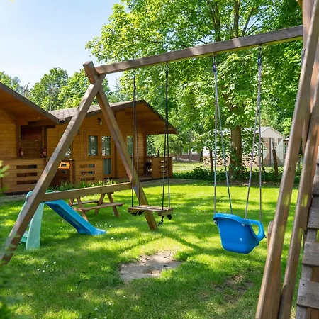 Turystyczna 22 Wyspa Sobieszewska 山林小屋 *